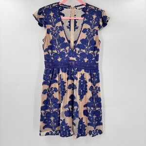 For Love & Lemons Temecula Blue Embroidered Floral Lace V Neck Dress Size Small